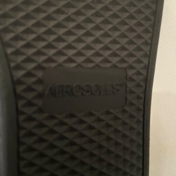 NEW-AEROSOLES | Buffalo Plaid Blk/White Clog Slippers - Picture 8 of 9